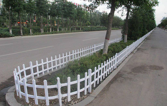 公路邊護欄網廠家實際重量怎樣計算?